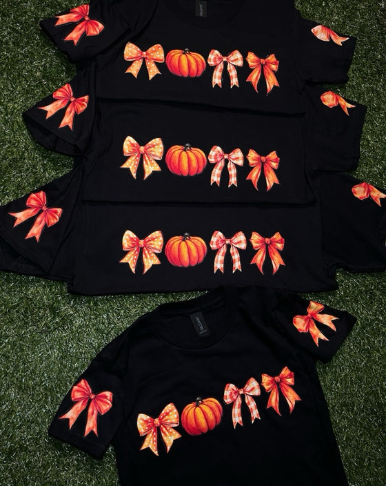 “BOW-loween Tee”